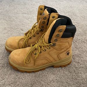 Only used once! survivors steel toe boots size 6 1/2W